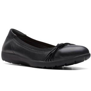Clarks 6W Meadow Rae Flat Shoe